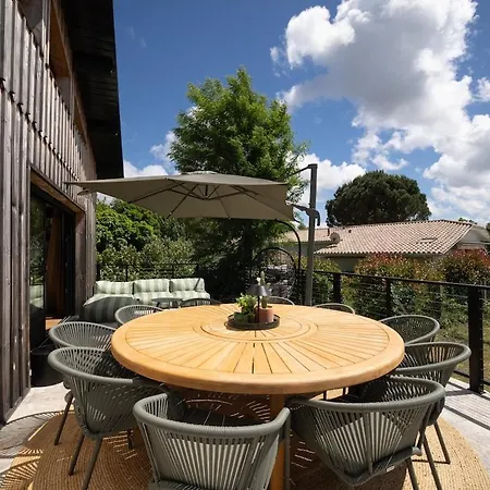 Magnifique Maison, Spacieuse, A 3mn Du Willa *
